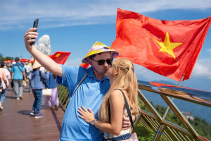 Xu Hướng Tìm Kiếm Thông Tin Du Lịch Việt Nam Tăng Mạnh: Cơ Hội Cho Doanh Nghiệp Du Lịch Việt Nam.